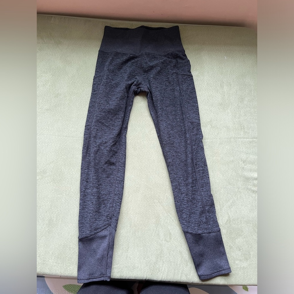 Womens Small Leggings